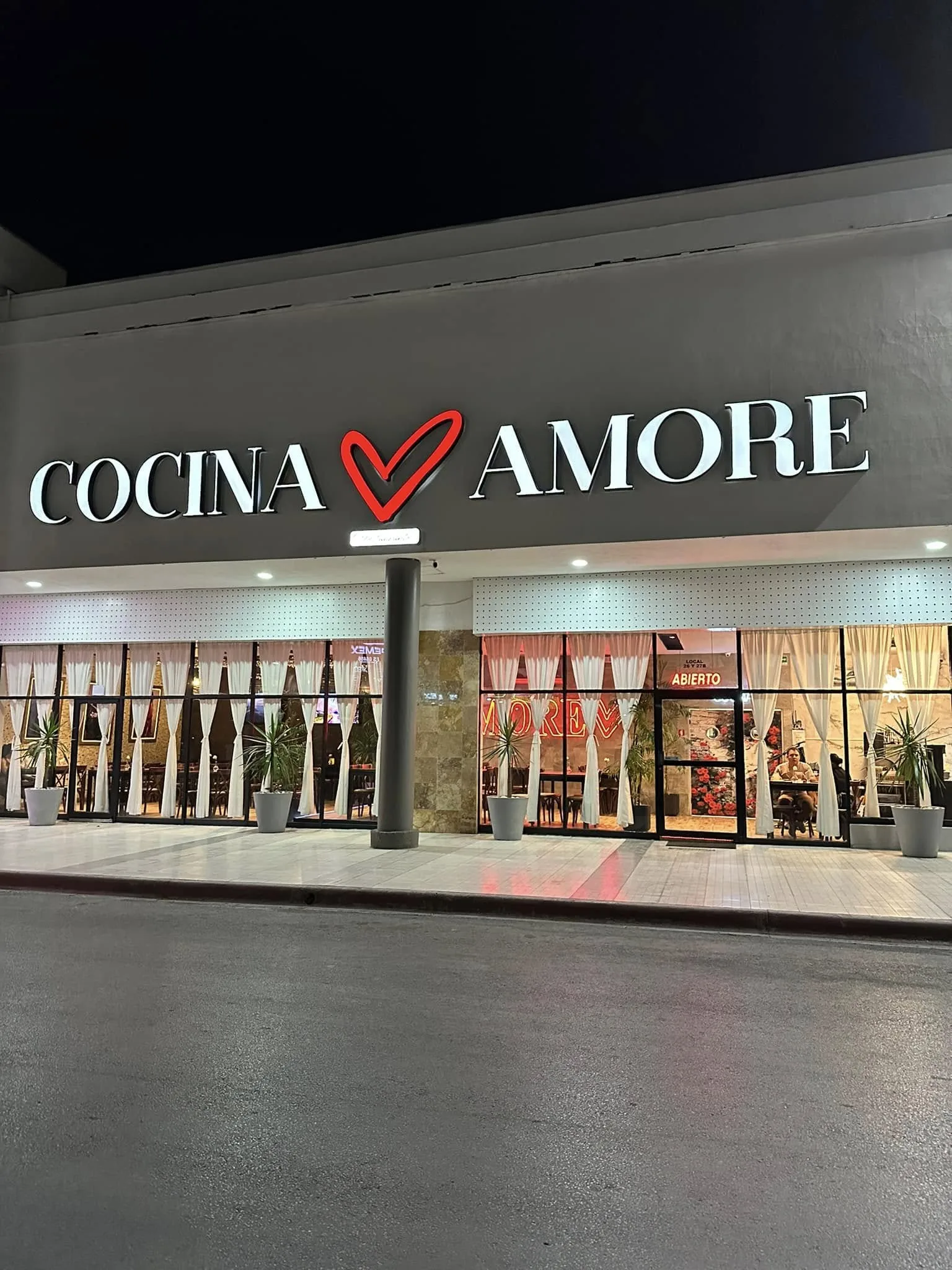 Fachada de Cocina Amore